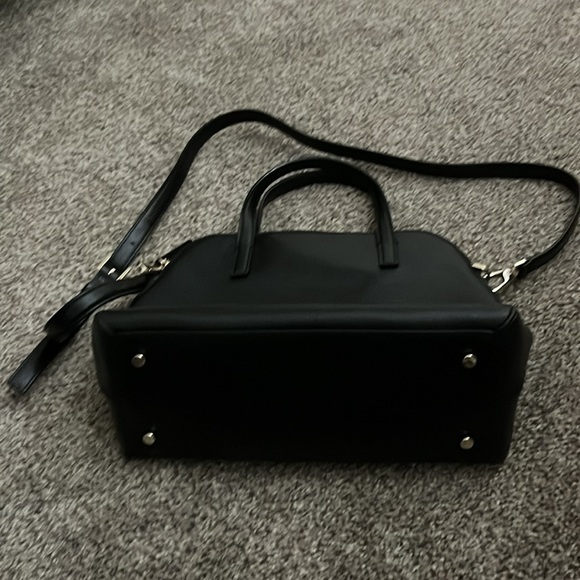 Kate spade crossbody - Picture 2 of 4